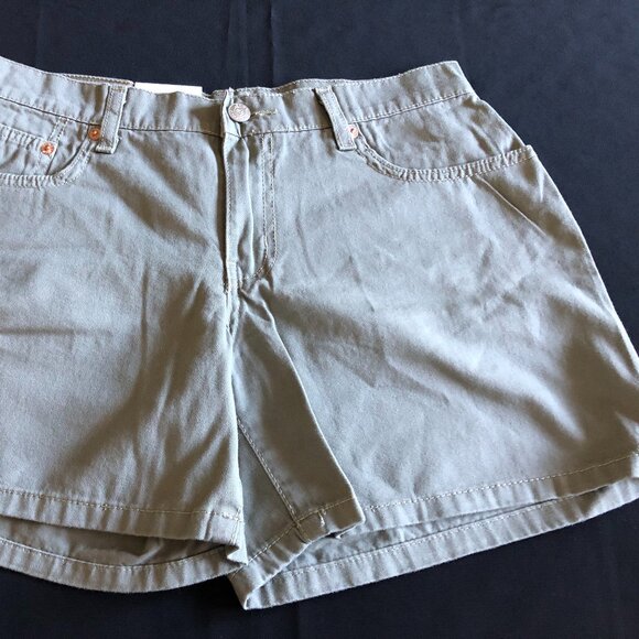 Ralph Lauren Khaki Shorts: Size 4 - Picture 3 of 12